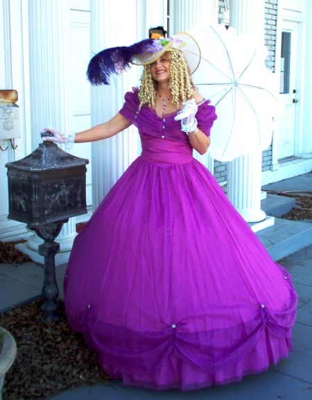 Southern Belle Antebellum Dress, Civil War Period Ladies Costumes, Historical Period Ladies Attire, Ladies Southern Belle Costumes, Southern Belle Dresses & Hats, Antebellum Southern Belle Costumes & Accessories